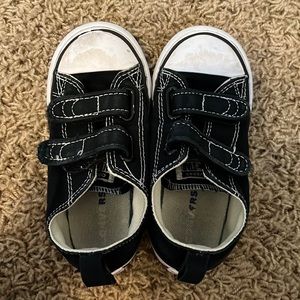 Black Converse toddler sneakers